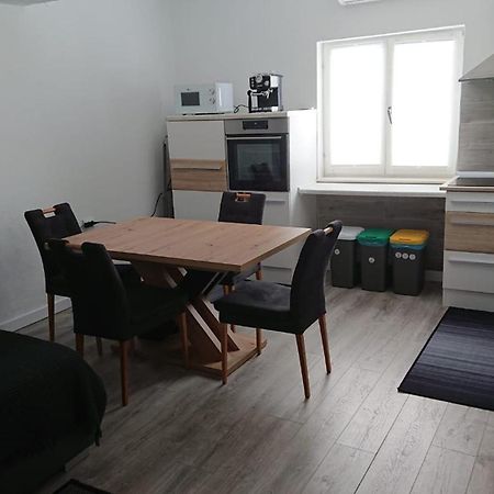 Amama Leilighet Brodarica  Eksteriør bilde